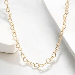 Elegant Gold Heart Chain Necklace